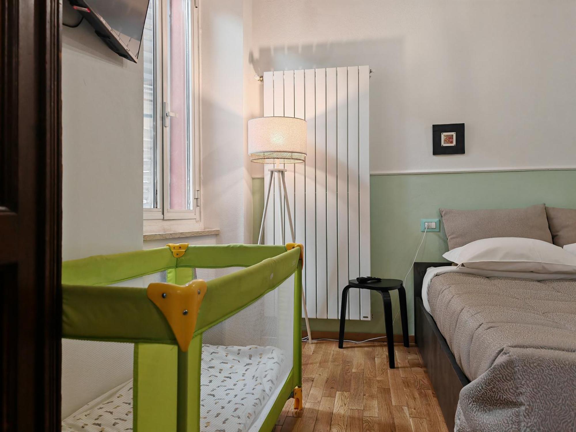 Parma Borgo Antico I I I Free Privat Parking Apartment Bagian luar foto